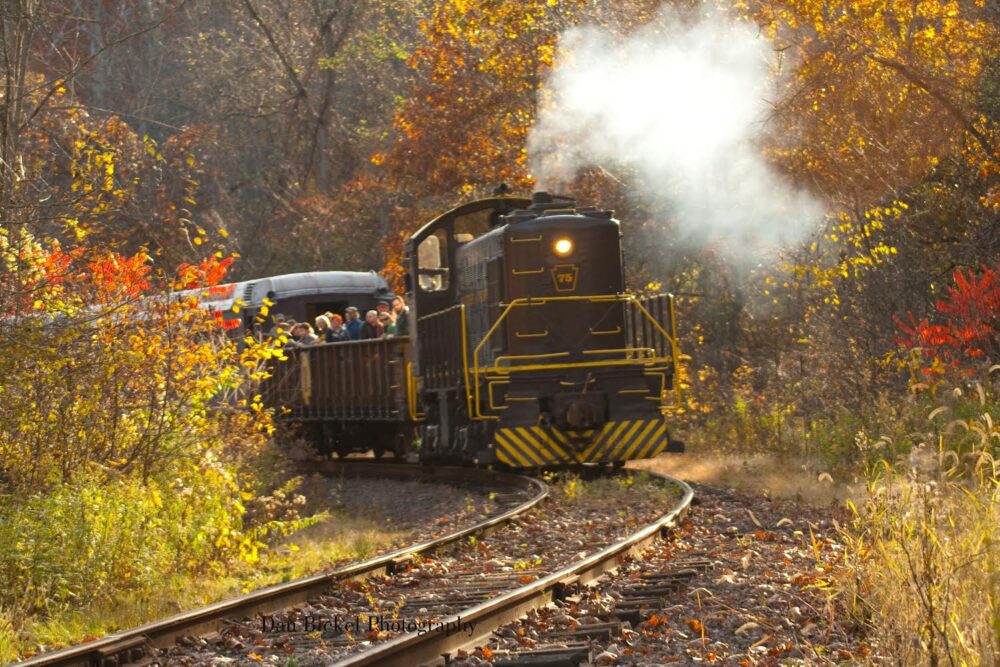 OC&T Fall Foliage Train Ride - Oil Creek State Park and Titusville